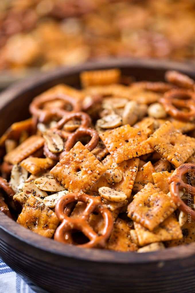  Italian herb snack mix with pretzels and nuts