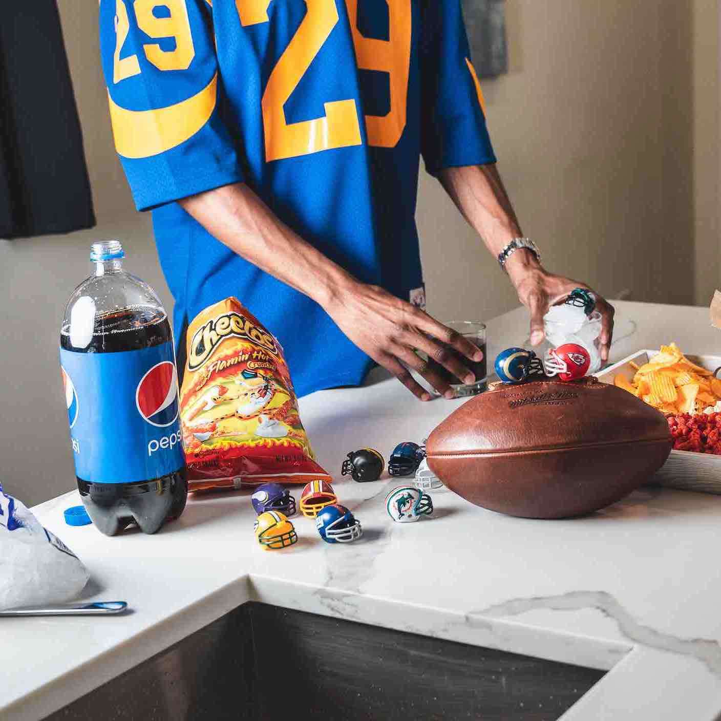 11-winning-football-snacks-and-drink-pairings