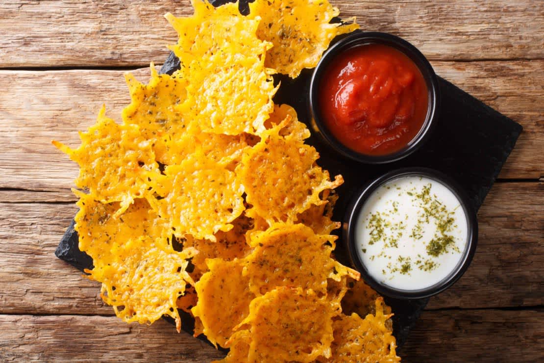 appetizer of cheddar cheese chips