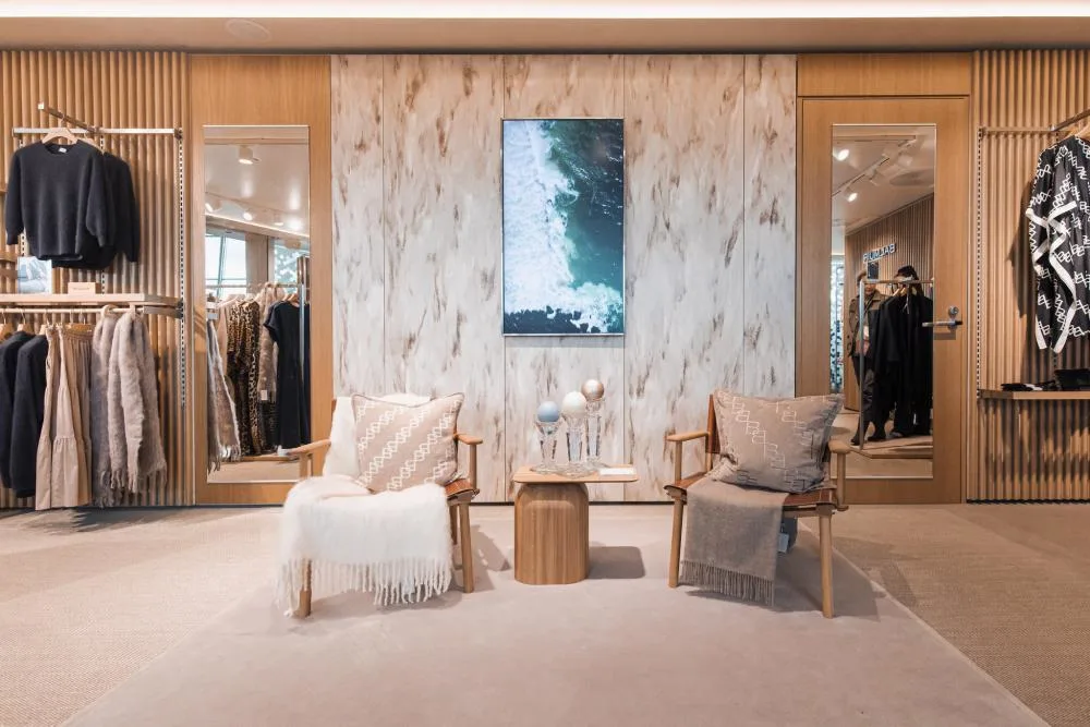 BALMUIR CONCEPT STORE AIRPORT 21