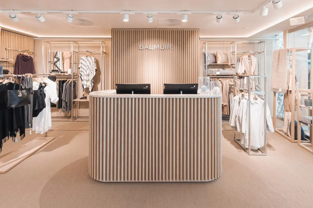 BALMUIR CONCEPT STORE AIRPORT 18 1