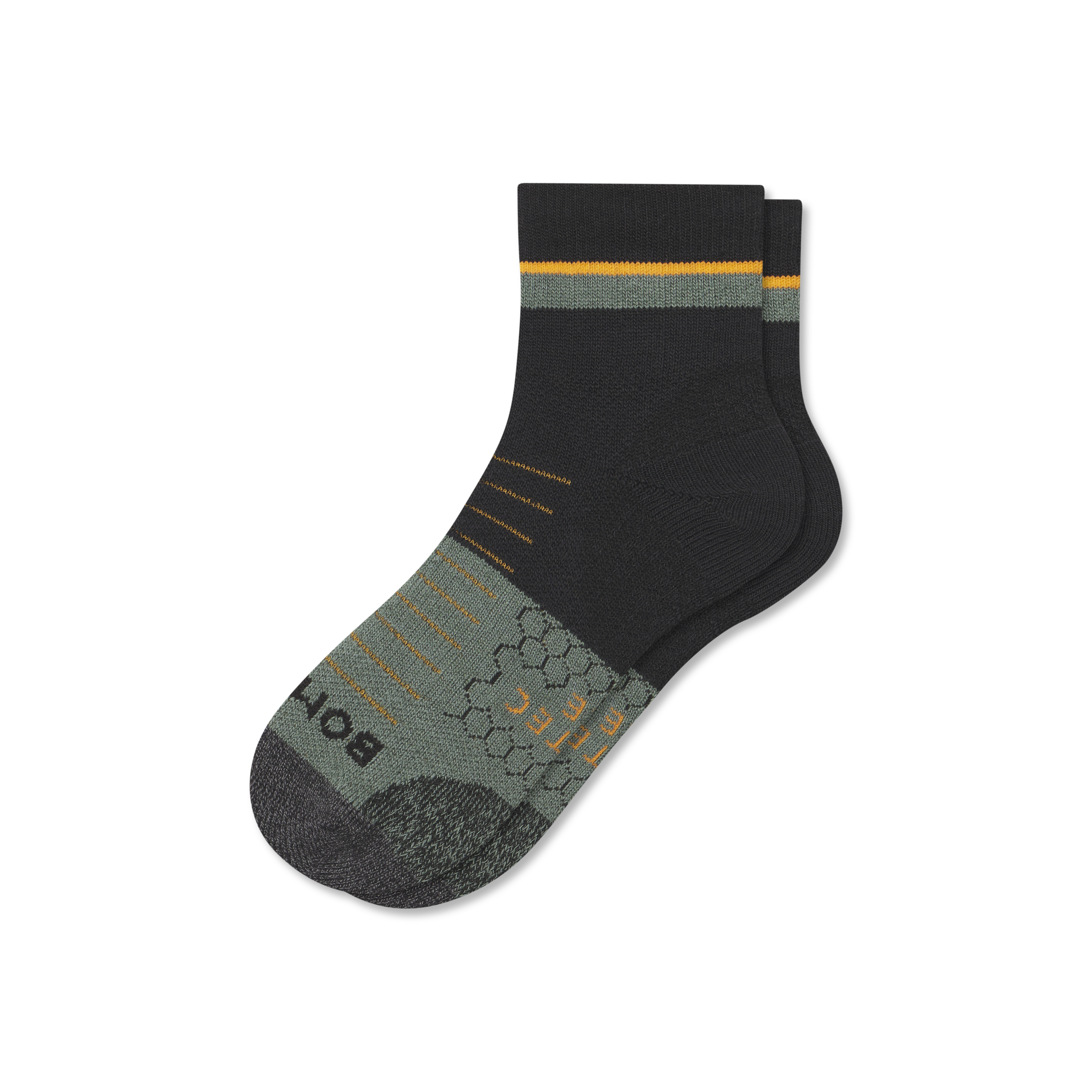 Bombas Hiking Performance Quarter Socks In Black