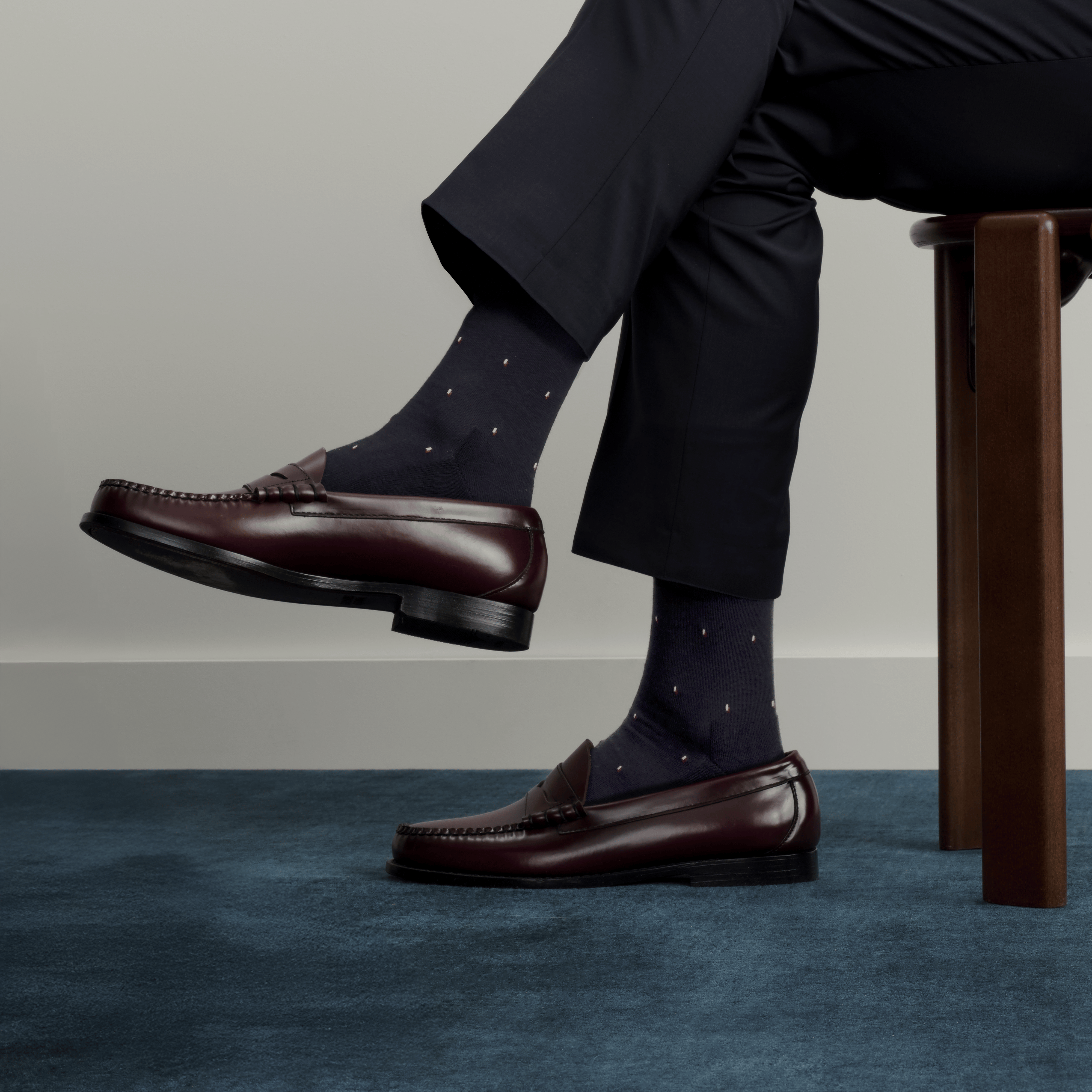 bombas dress socks Men's Dress Over the Calf Socks - Nightfall Navy - Medium - Cotton Blend