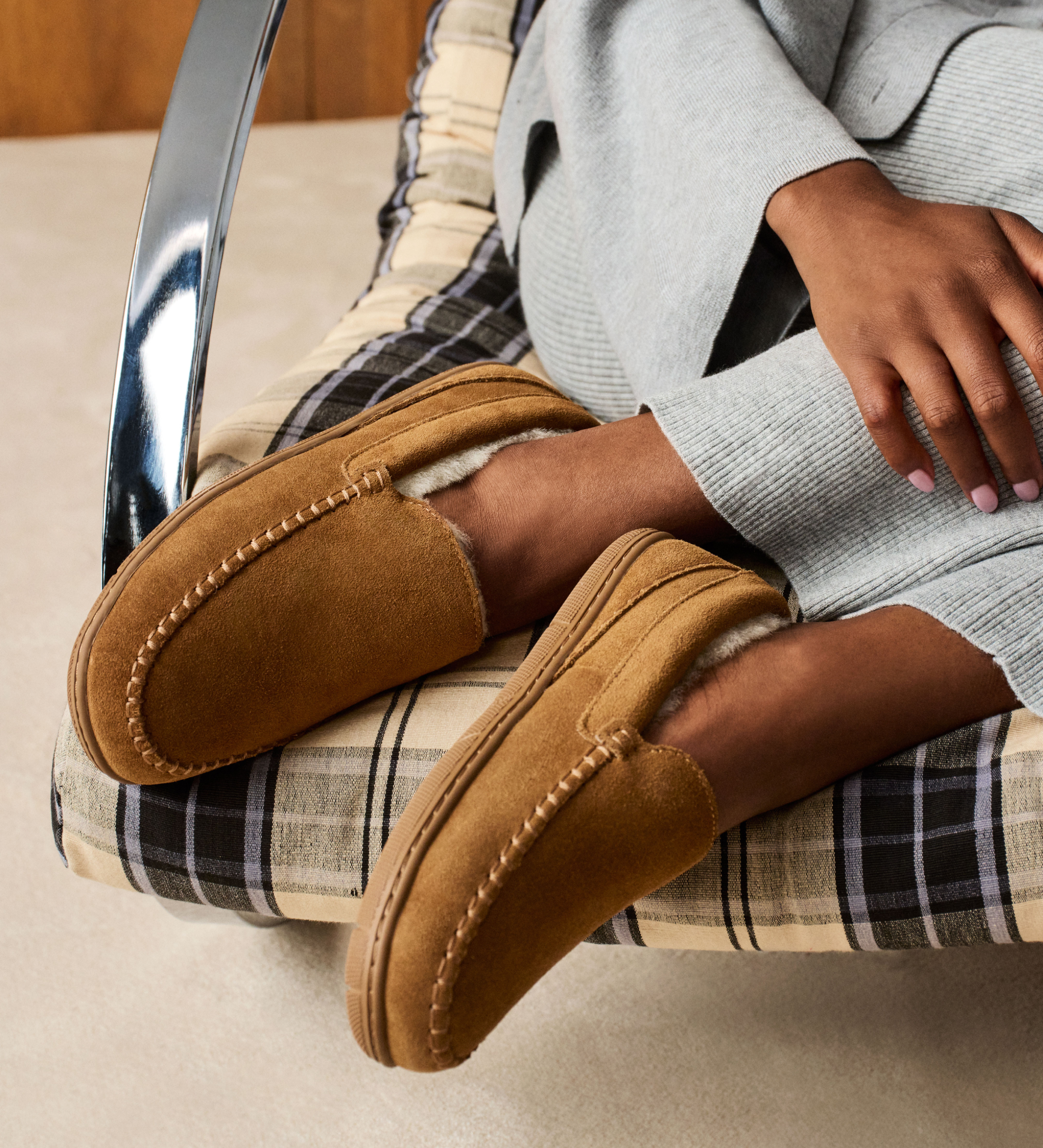 Women's Suede Moc Slipper - Trio KVP 03