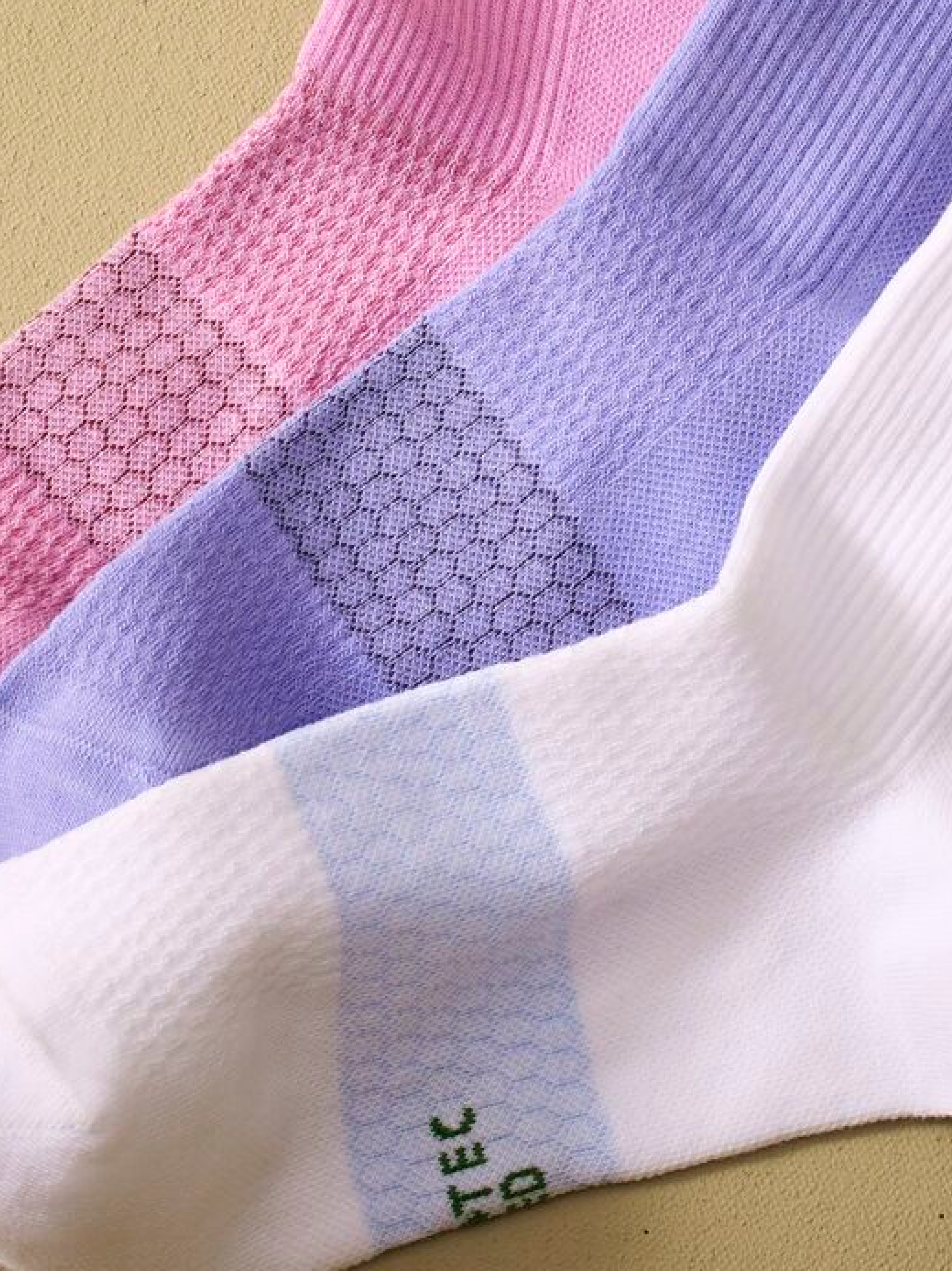 Desktop [Sport] KVP Card Trio - 2 Ruffle Athletic Quarter