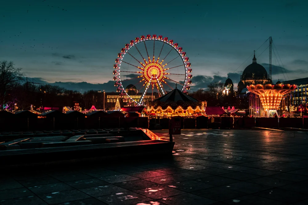 A Ferris wheel at night