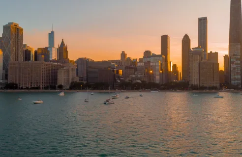 Chicago skyline hero