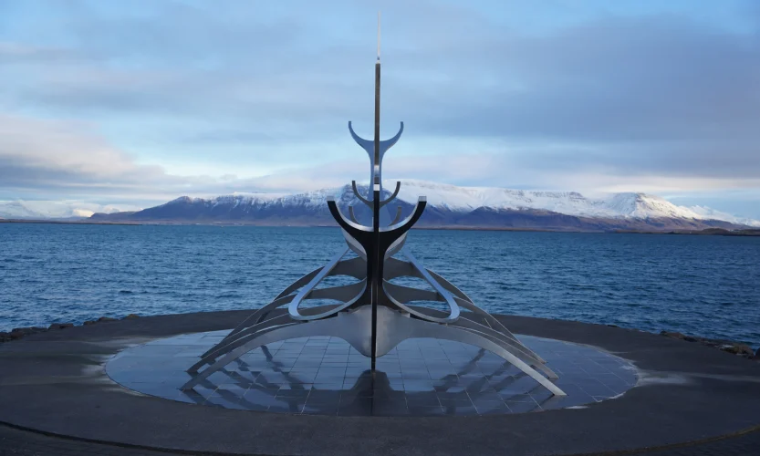 Reykjavík hero