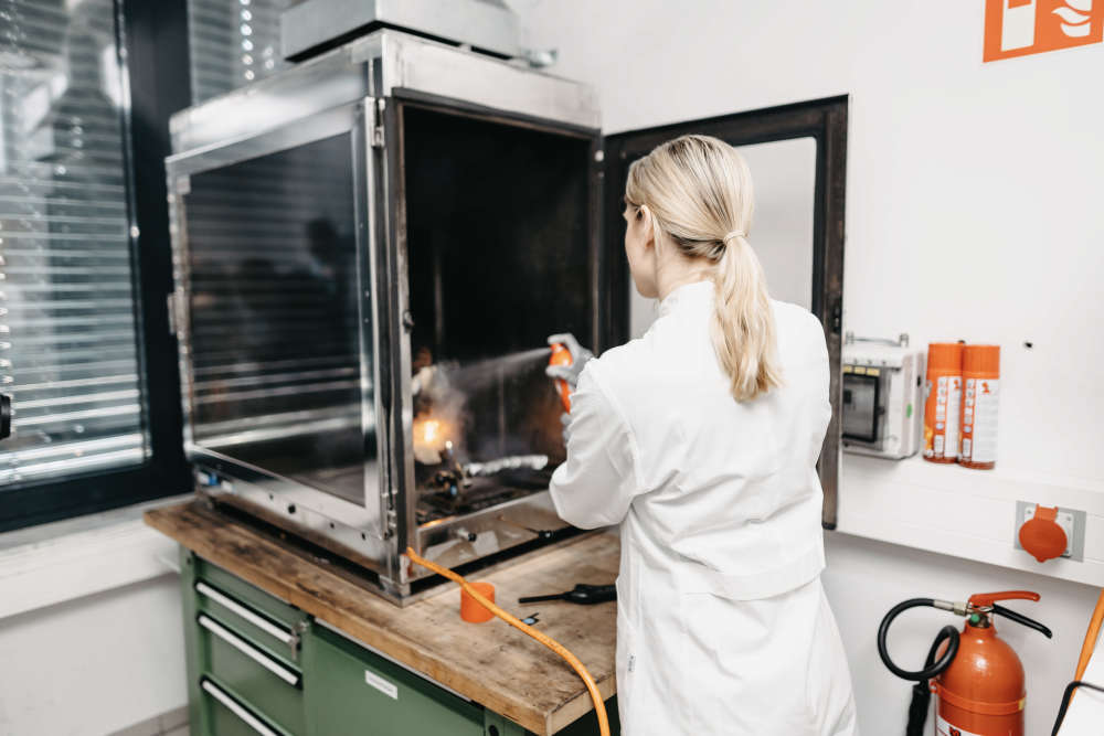 Laboratory flammability test – flammability standards for clothing