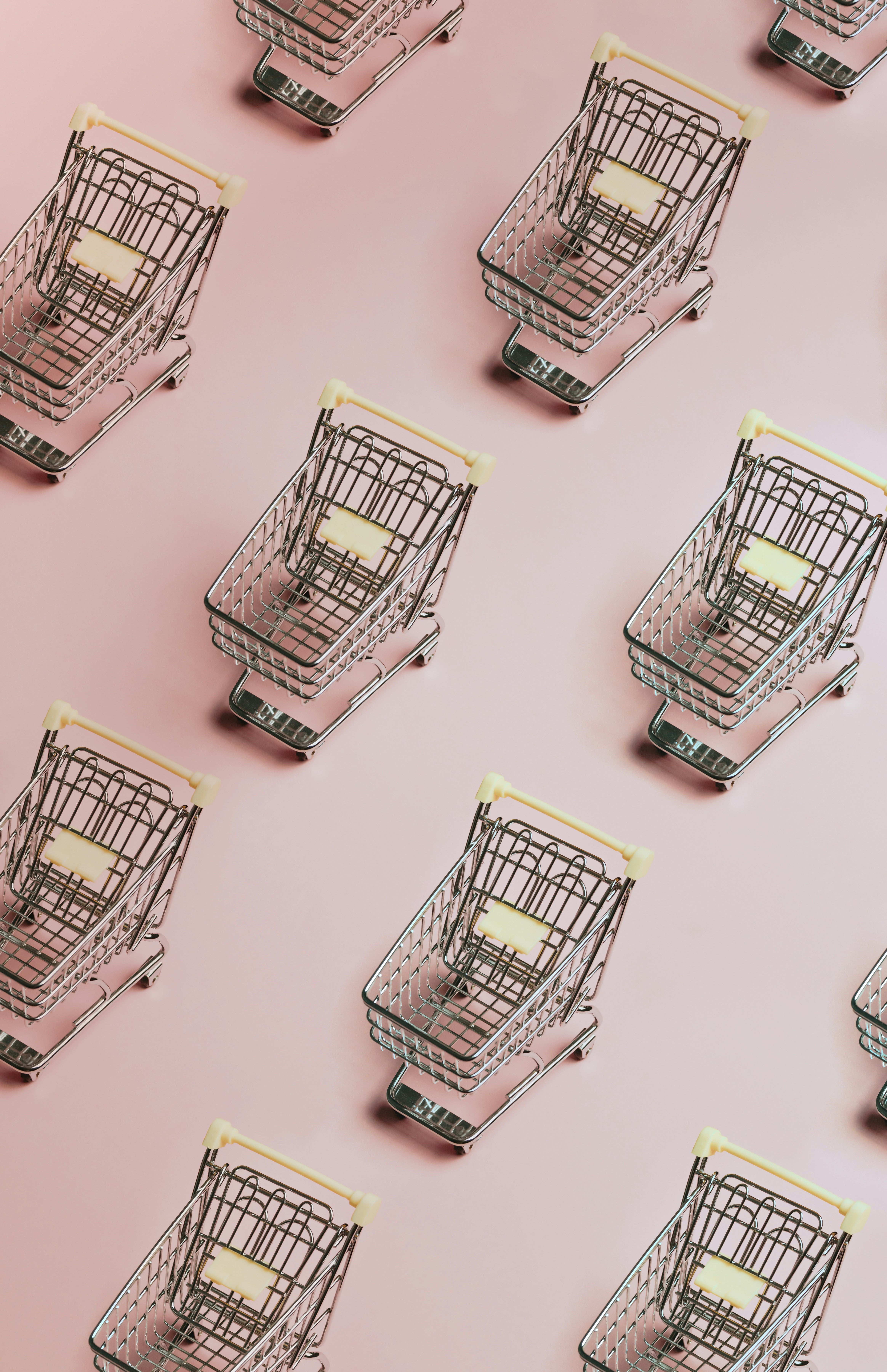 Pink-shopping-carts