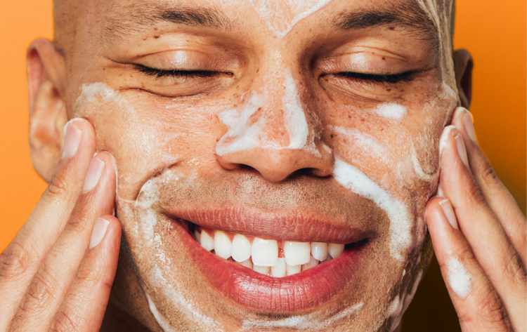 How to Use Face Cleanser banner