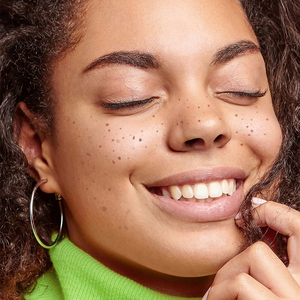 Oil Control Deep Pore Charcoal Cleanser_IMG