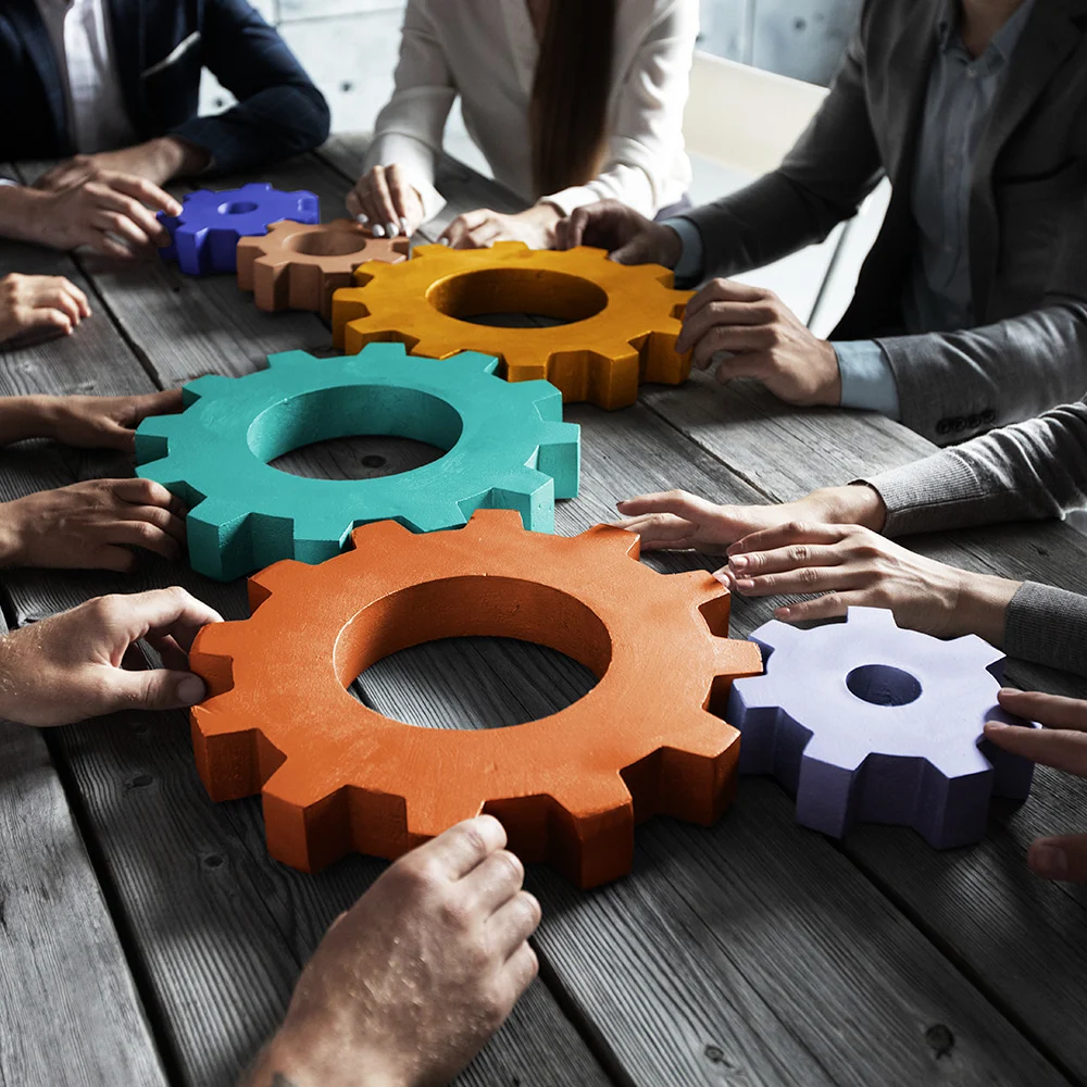 Track Employee Engagement 1000x1000