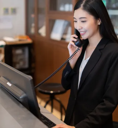 Resort Front Desk Worker MGM 