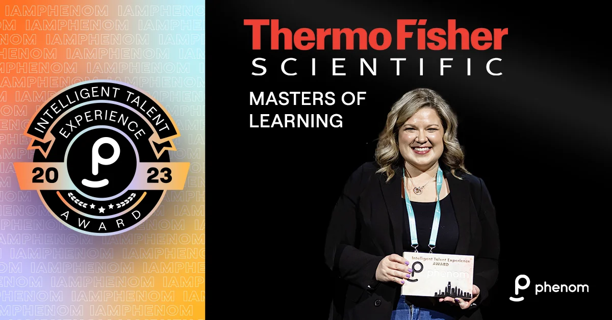 ThermoFisher accepts team award at IAMPHENOM