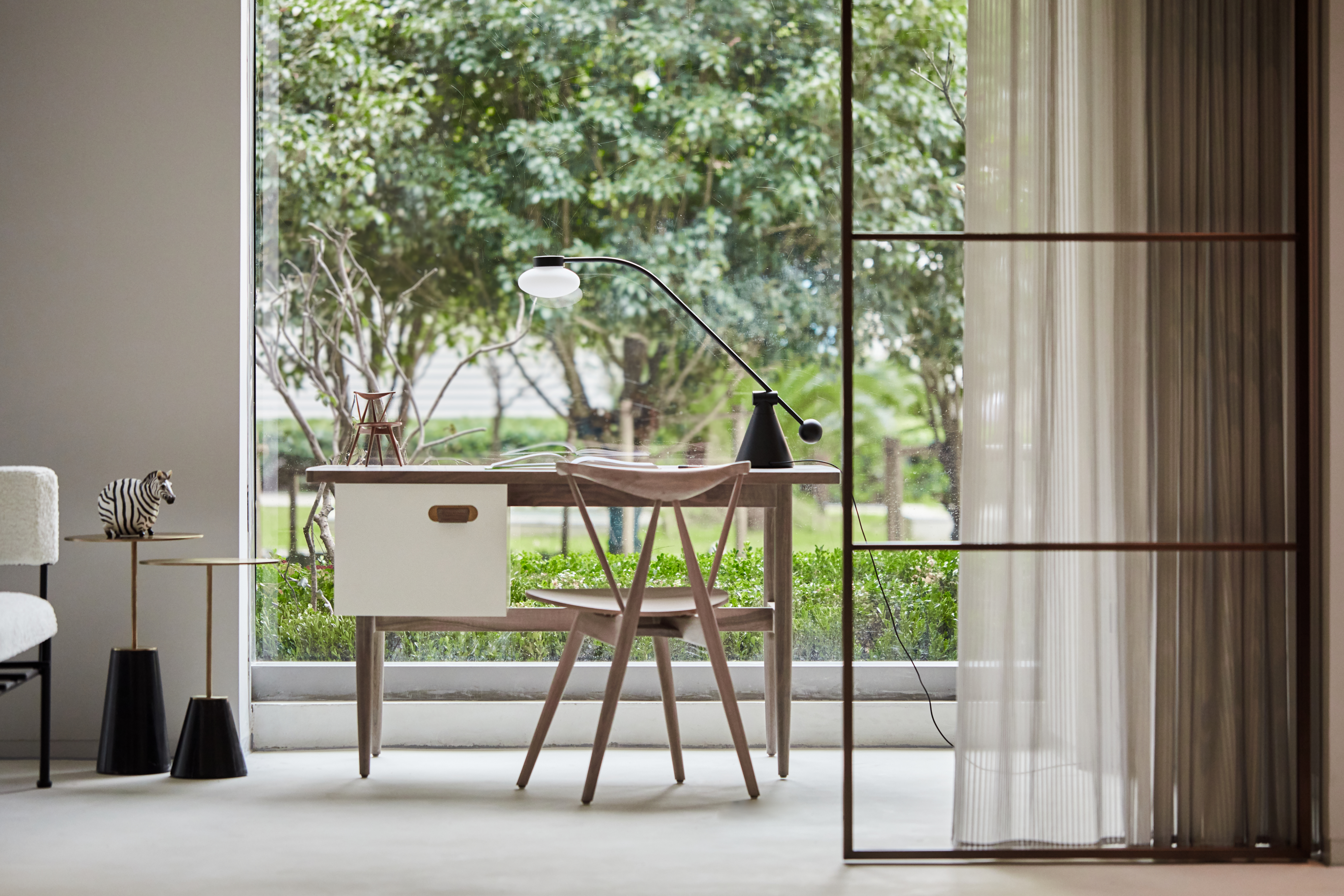 BUND SIDE TABLE / ステラワークス　一個 BUND SIDE TABLE｜ステラワークス｜コンフォートQ｜阪急百貨店の