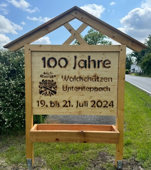 Ortseingangstaferl aufgestellt