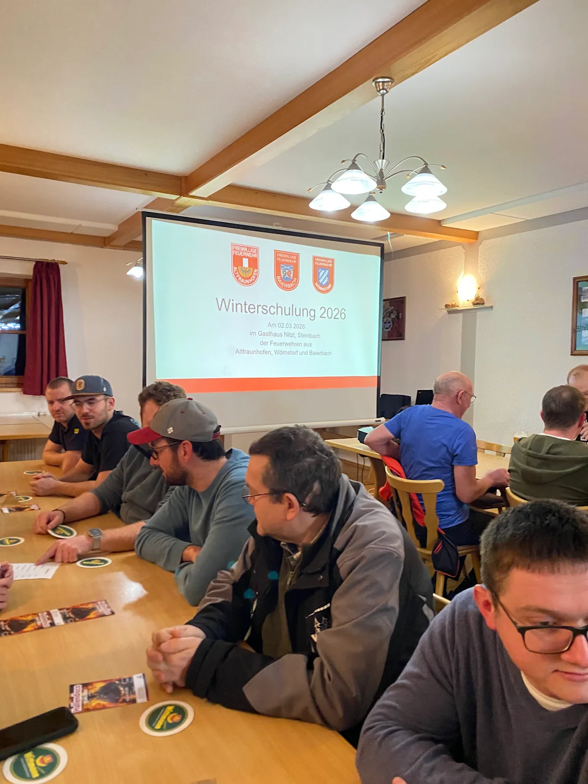 Gemeinsame Winterschulung in Steinbach: Fokus auf Vegetationsbrandbekämpfung