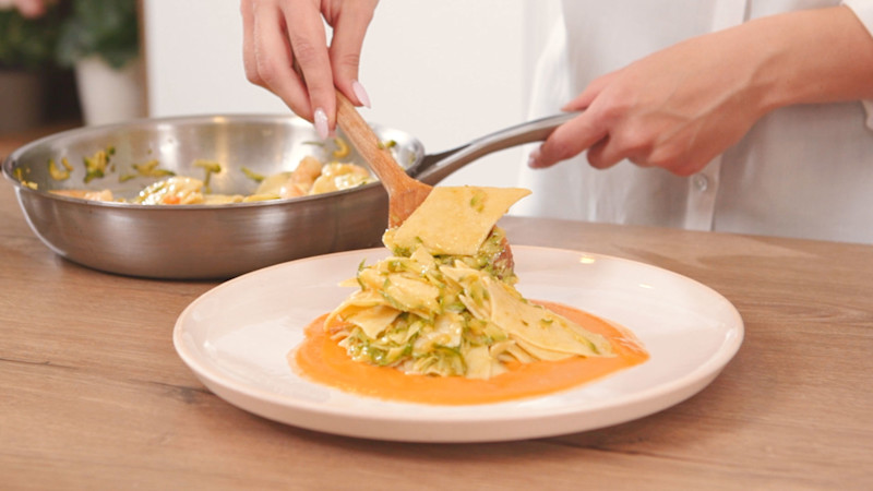 Maltagliati di ceci, gamberi e zucchine