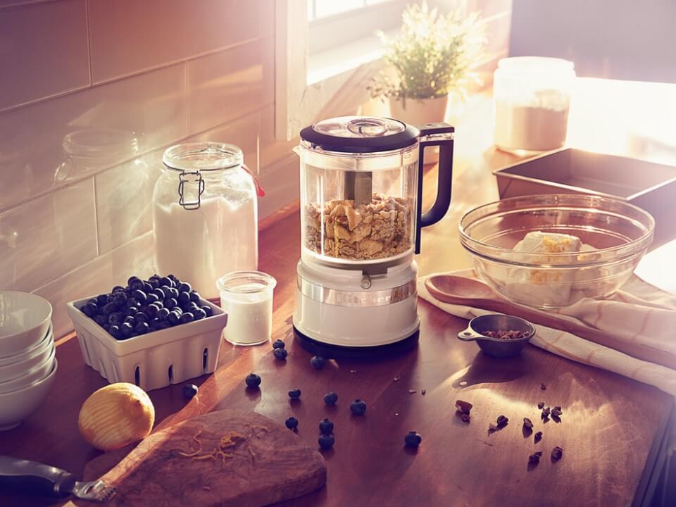 1-19L-food-chopper-gives-more