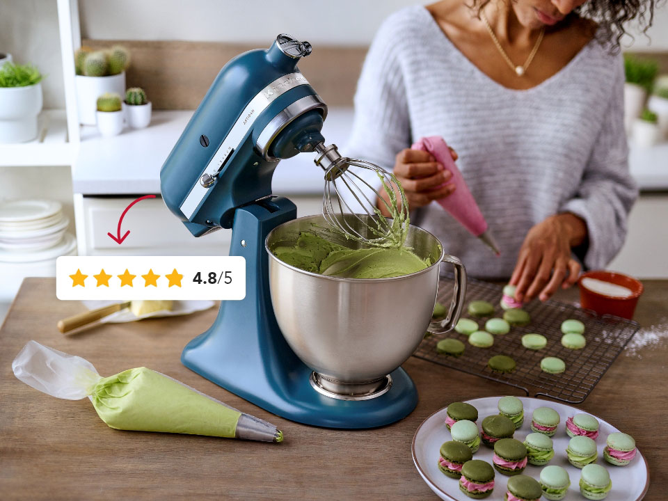 kitchenaid-woman-baking-cupcakes-with-mixer193-in-agave-colour