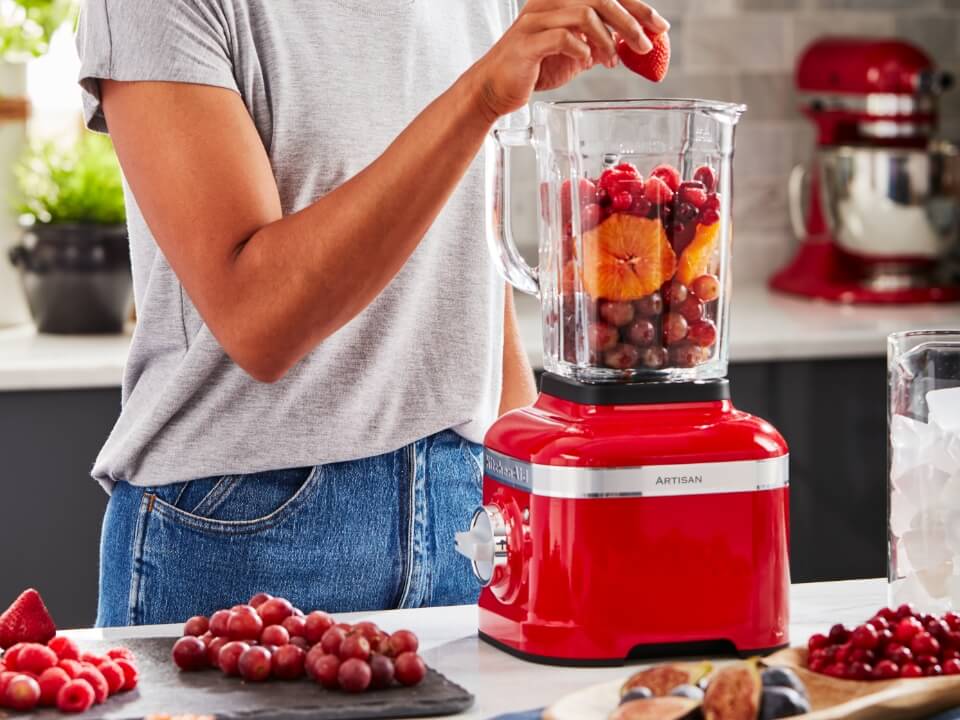 photo-left-right-food-blender-to-eat-a-rainbow