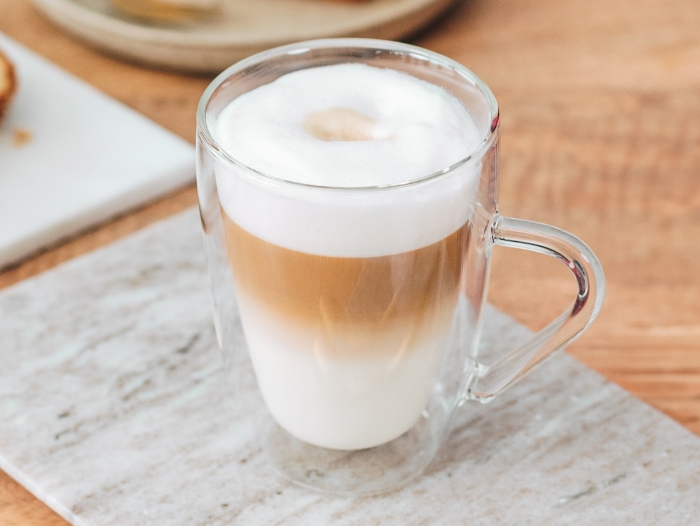 column-content-wrapper-layered-cappuccino-with-milk-foam-at-the-top