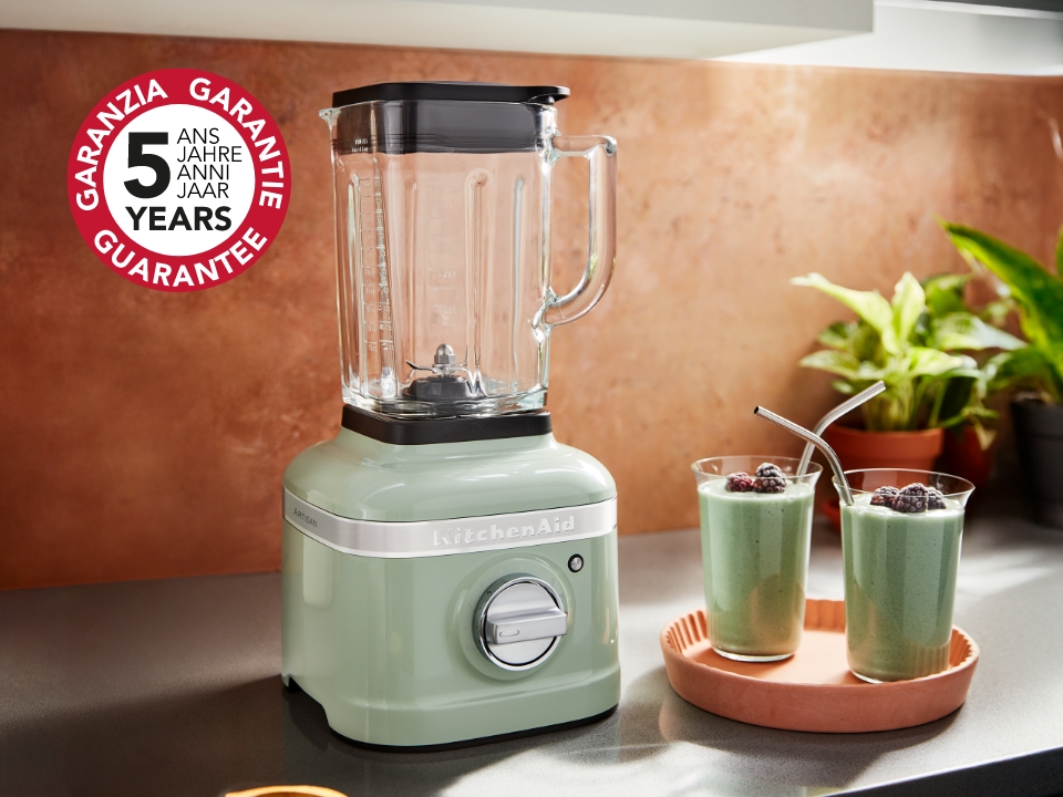 K400-Blender-pistachio-on-countertop-5-year-guarantee