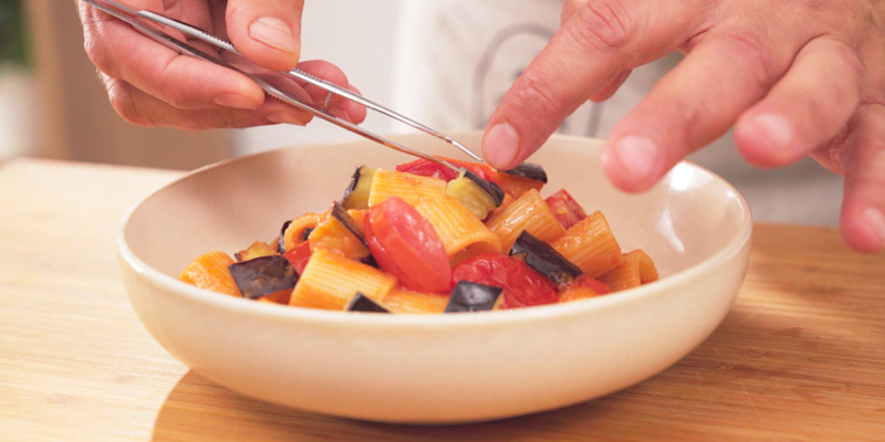 Pasta melanzane e pomodorini