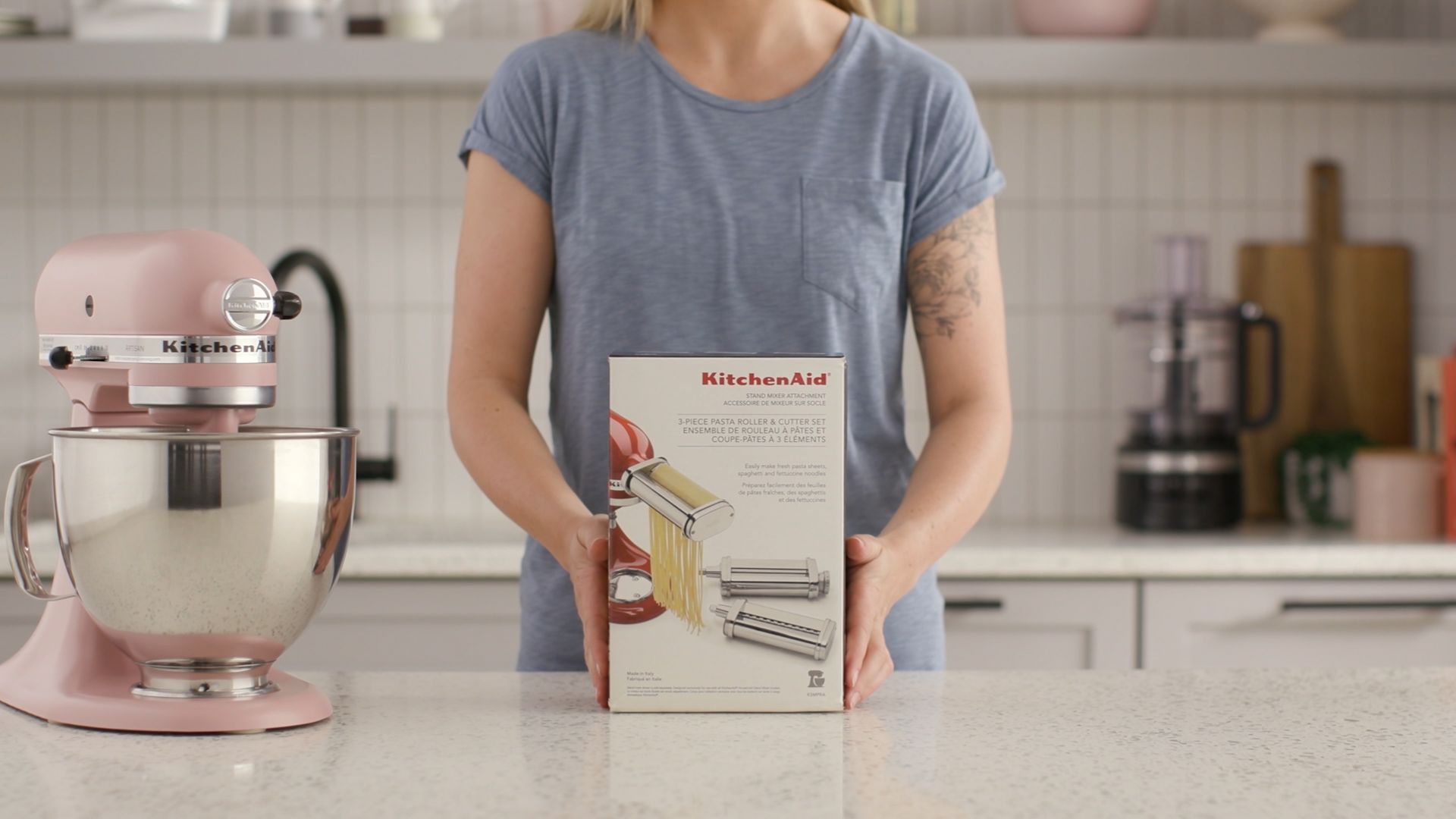 kitchenaid-attachment-pasta-roller-cutter-unboxing-video