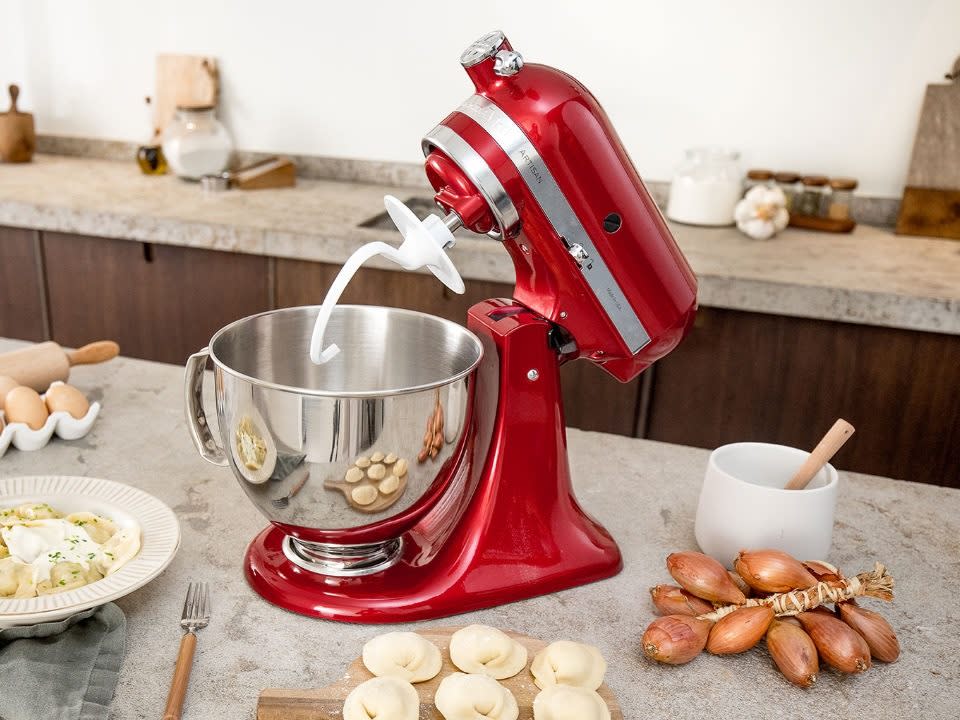 MIXER TILTHEAD 4.8L ARTISAN WITH EXTRA ACCESSORIES Empire Red
