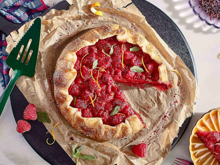 Hibiscus raspberry galette | KitchenAid UK
