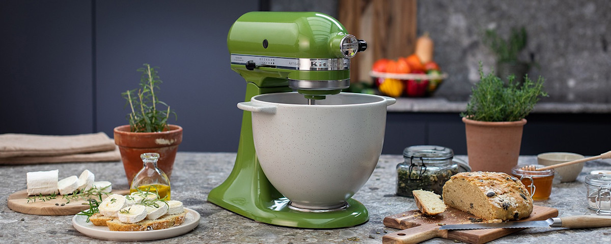 Pumpkin seed bread without yeast | KitchenAid UK