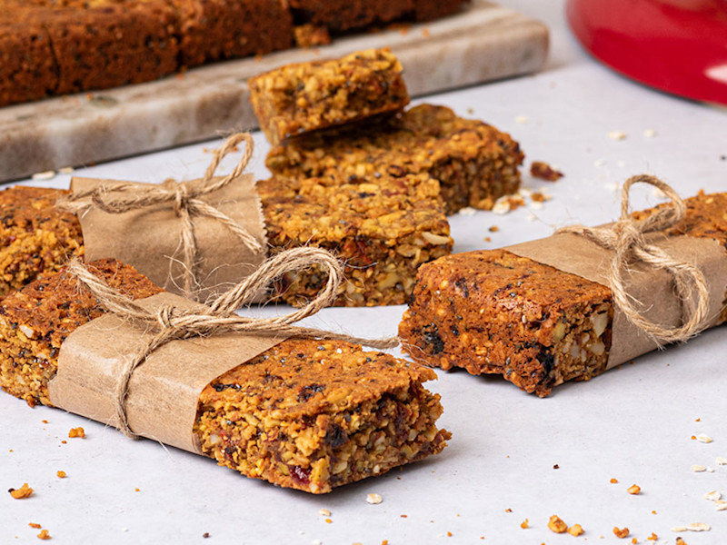 Vegane-Müsli-Powerriegel-Querformat-KitchenAid-Webseite