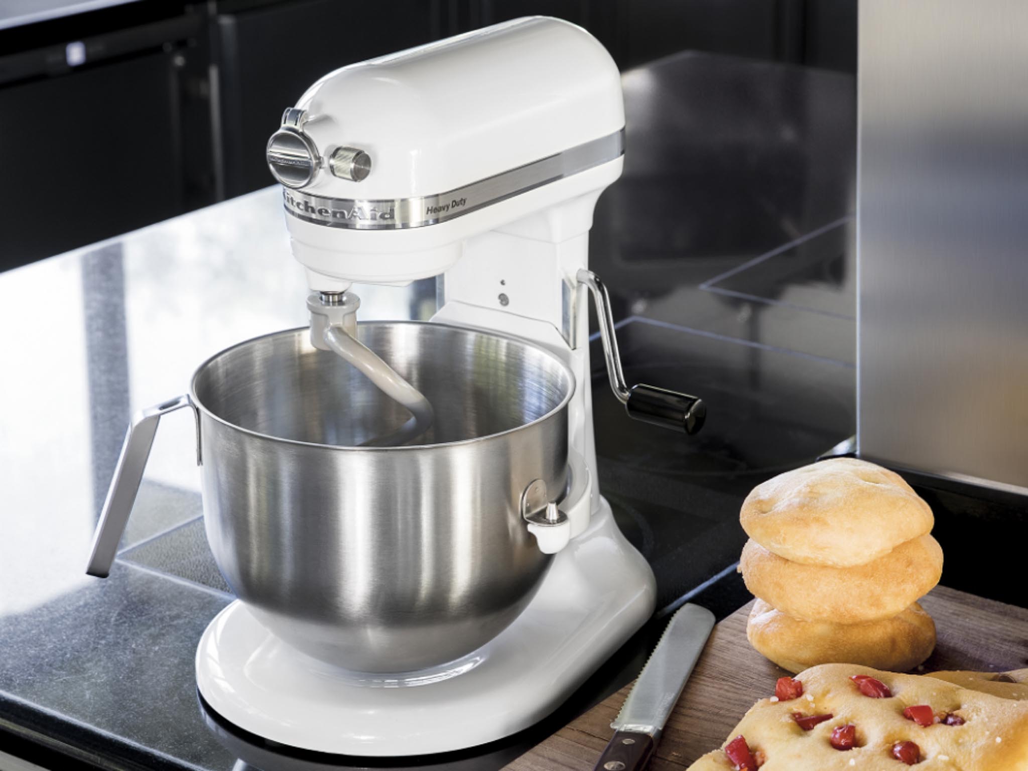 Stainless-Steel-Bowl Mixer With Pastry