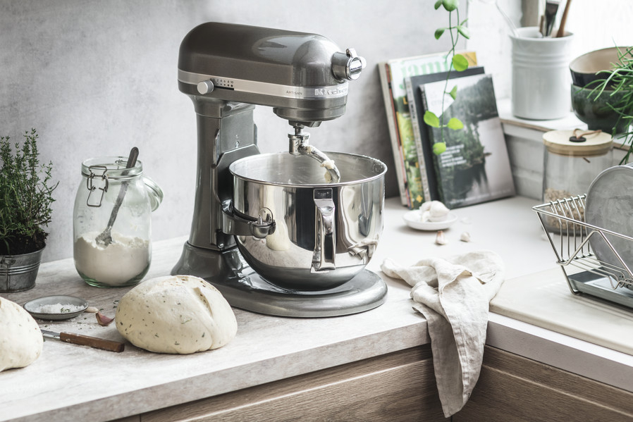 Silver-stand-mixer-with-stainless-steel-dough-hook