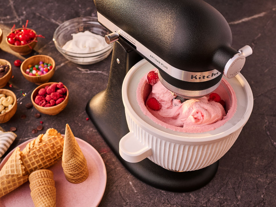 photo-left-right-mixer-artisan-plus-with-ice-cream-maker-sold-seperately