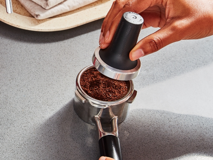get-started-espresso-machine-tamper