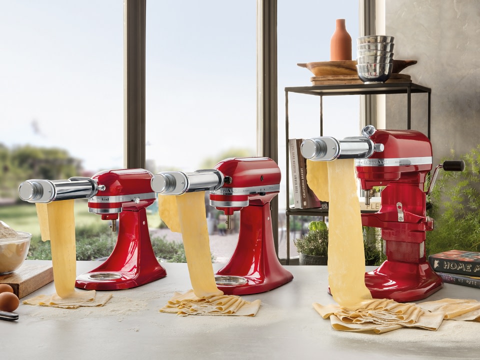 Mixer-attachments-pasta-roller-different-stand-mixers-with-pasta-roller-attachment