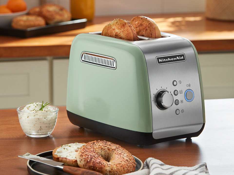 KitchenAid 5KMT221BCU 2 Slot Toaster Silver