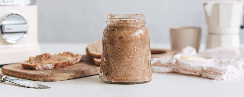 Pecan and almond nut butter
