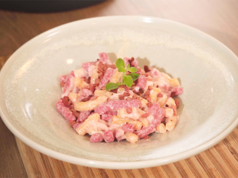 Passatelli romagnoli con speck e taleggio