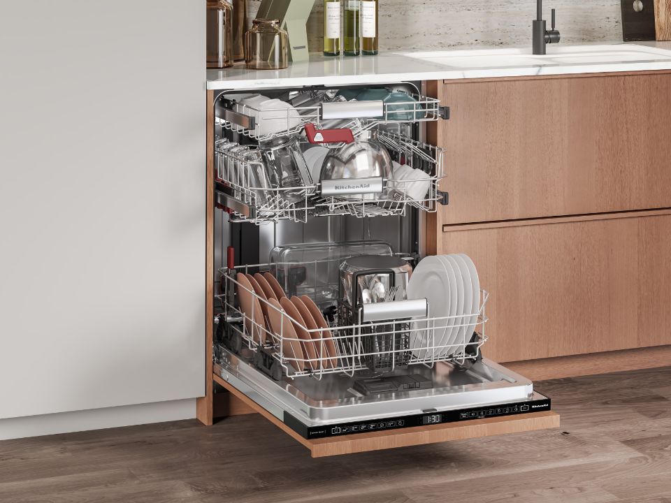 Dishwasher that dares you -  Freeflex dishwasher feature 1