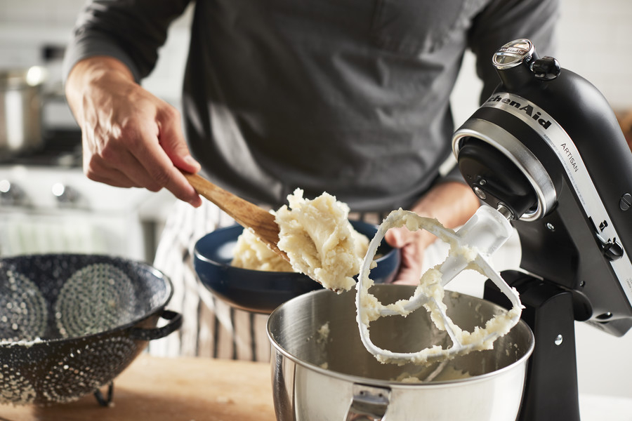 Mashed-potato-dinner-made-with-paddle-attachment