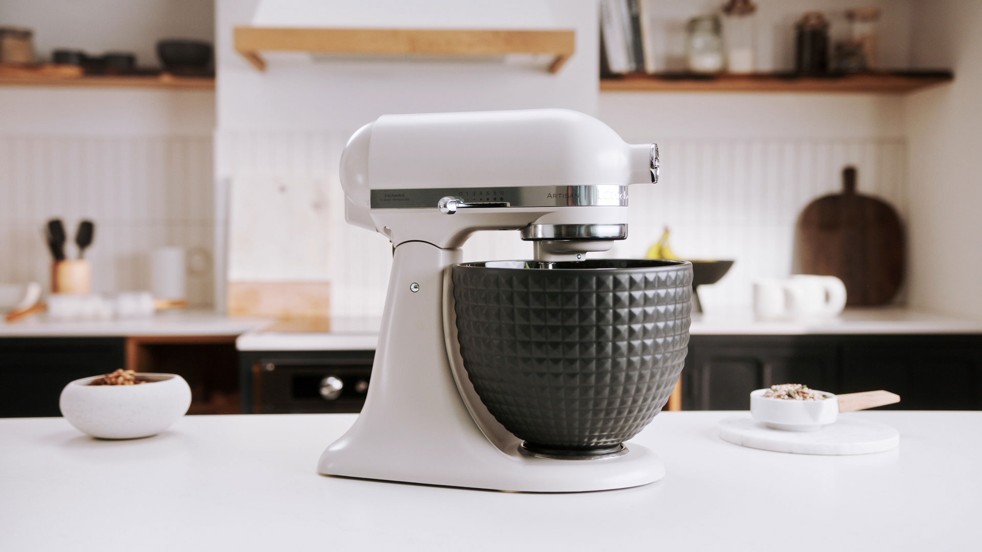 ROBOT PÂTISSIER À TÊTE INCLINABLE 4,7L - ARTISAN