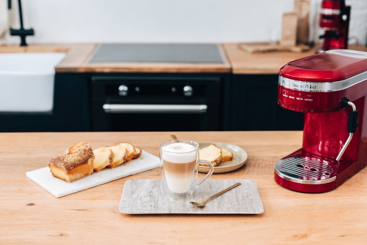 Puesta en marcha de la cafetera espresso KitchenAid