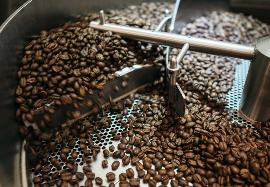 grinding-lots-of-coffee-beans