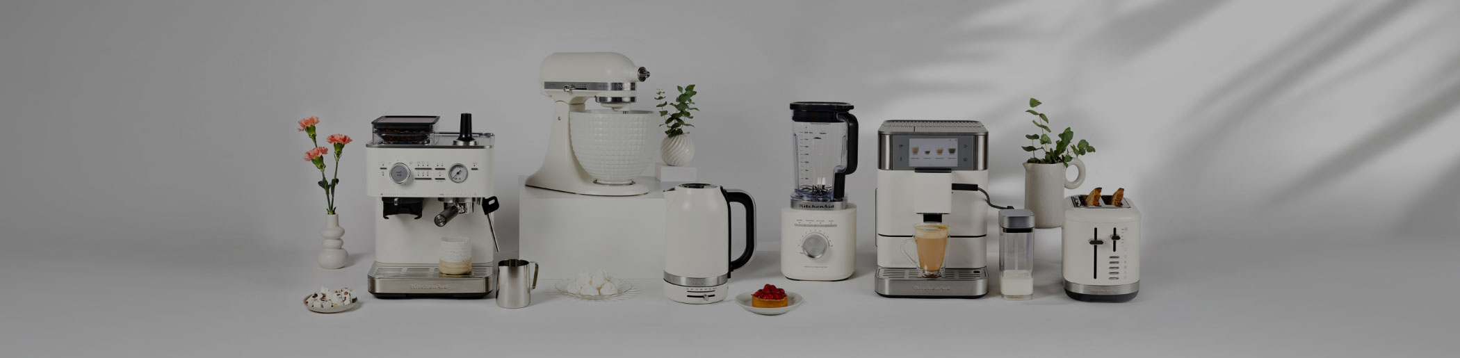 hp-half-hero-banner white-collection-emea+nordics+bplug