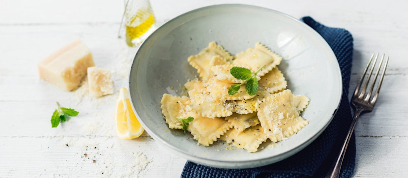 Ravioli di quinoa e melanzana con menta