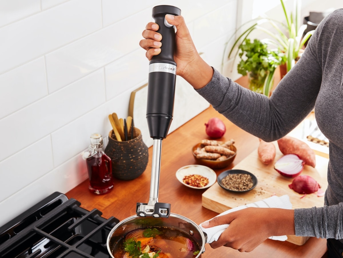 stirring-soup-with-cordless-hand-blender